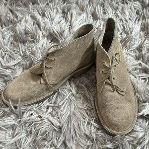 Clarks Sand Suede Desert Boot